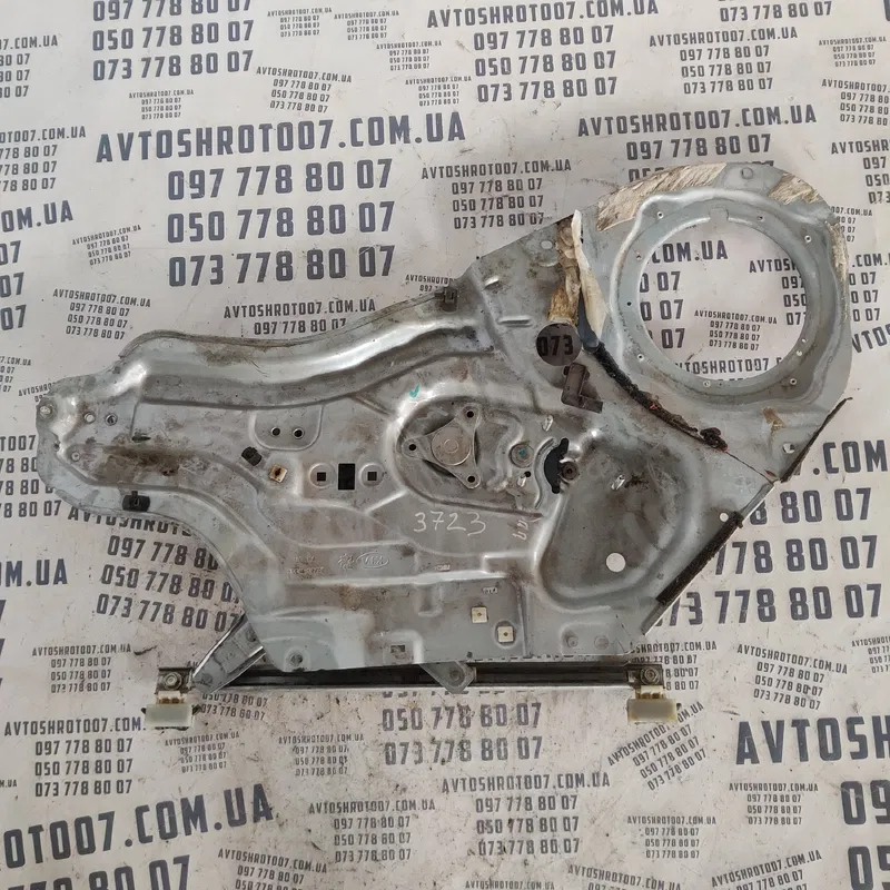 Склопідіймач Kia Cerato 2 08-13 перед. прав. OEM 824802xxxx