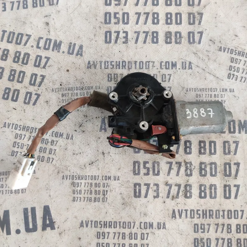 Склопідіймач Lexus LS 430 00-06 задній правий OEM 8571050090