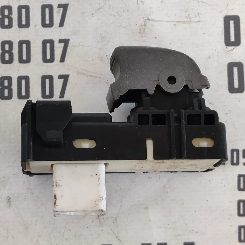 Кнопка склопідіймача Lexus LS 430 (00-06) 4.3 OEM r192654