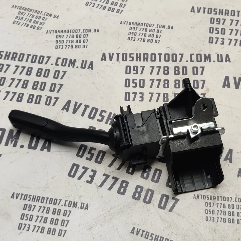 Перемикач підрульовий Audi Q7 4L 05-15 3.6 Бензин 4e0953513e