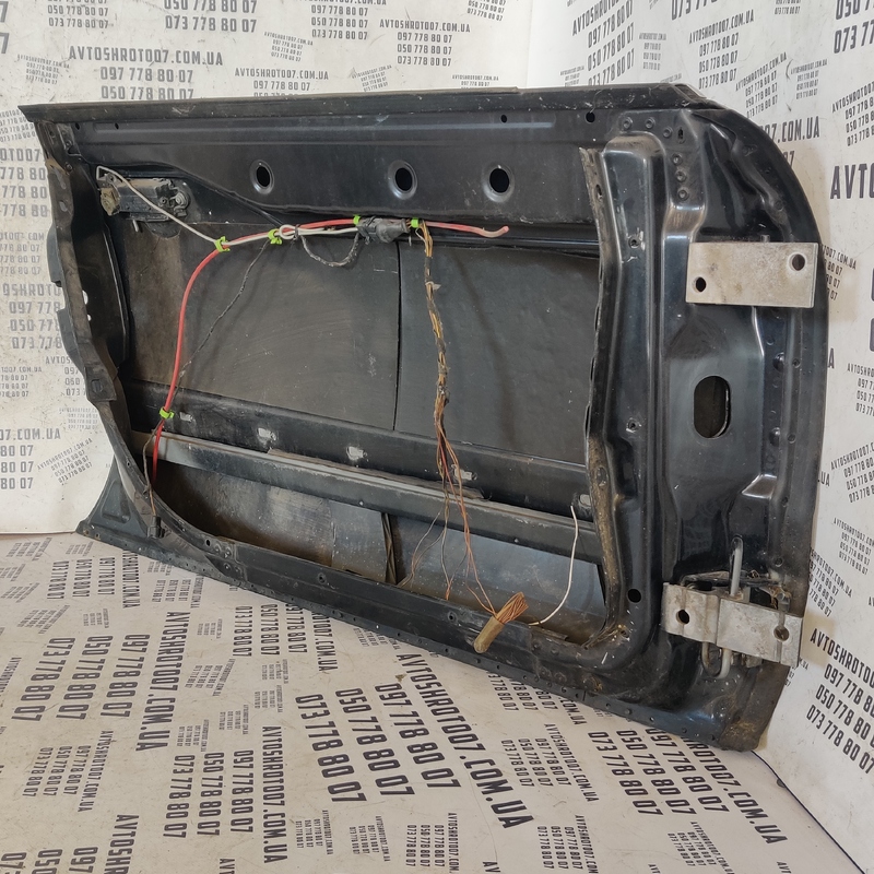 Двері Audi A8 D2 94-02 передні ліві OEM 8D0837207A4A0837205D