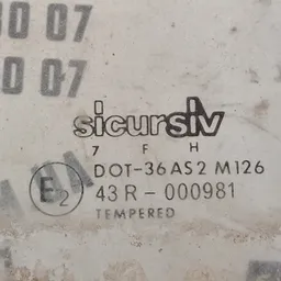 Скло дверей VW Golf 3 (91-98) переднє ліве OEM 43R000981 фото 3
