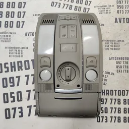 Ліхтар салону Audi Q7 4L (05-15) 3.6 Бензин OEM 4L0947135M