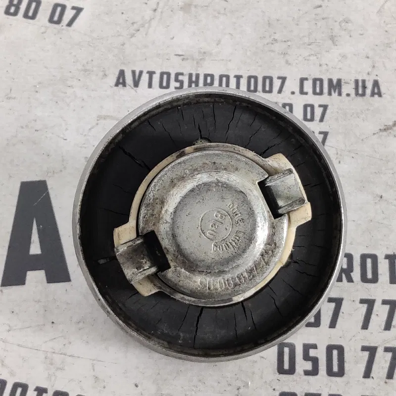 Кришка баку Mercedes E-Class W210 (95-03) OEM 1244700005