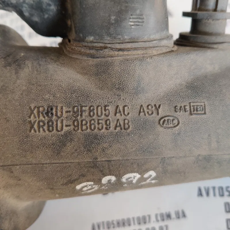 Патрубок повітряний Jaguar S-Type OEM xr8u9f805ac