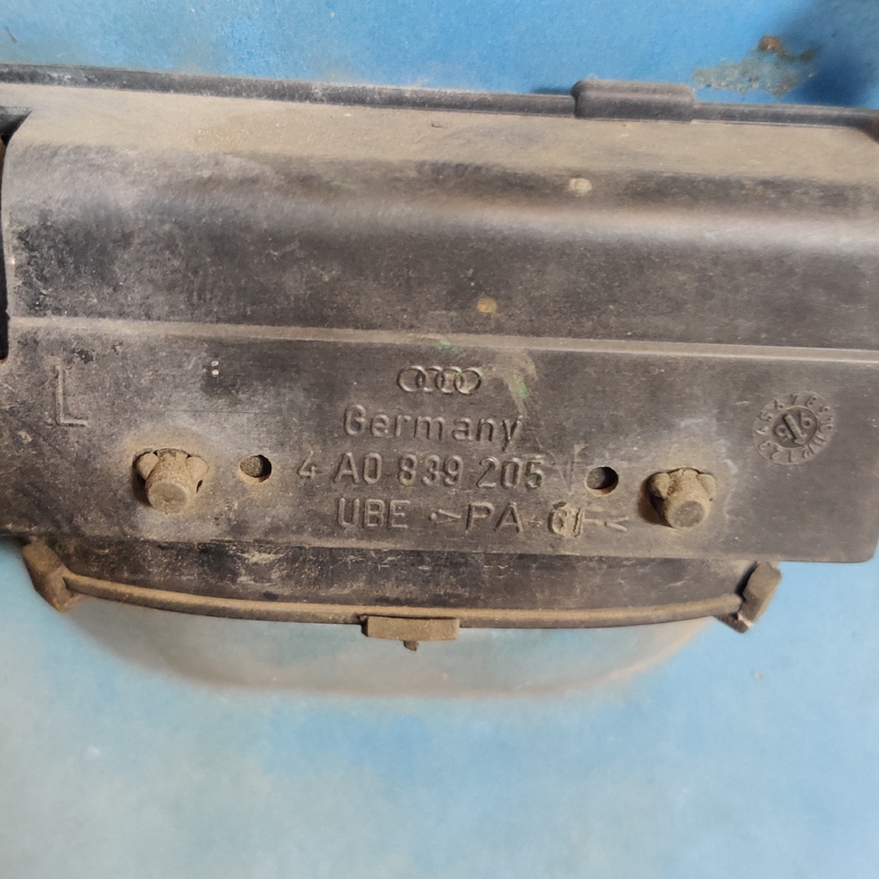 Двері задня ліва Audi A4 B5 (94-01) 4A0839205