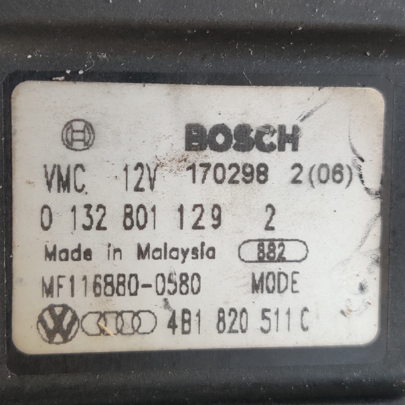 Двигун заслінки пічки Audi A6 C5 (97-05) OEM 4B1820511C
