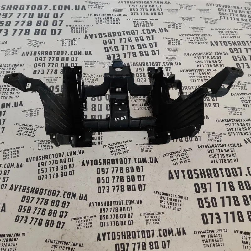 Консоль центральна Mazda 3 BK (03-09) OEM BP4K60401