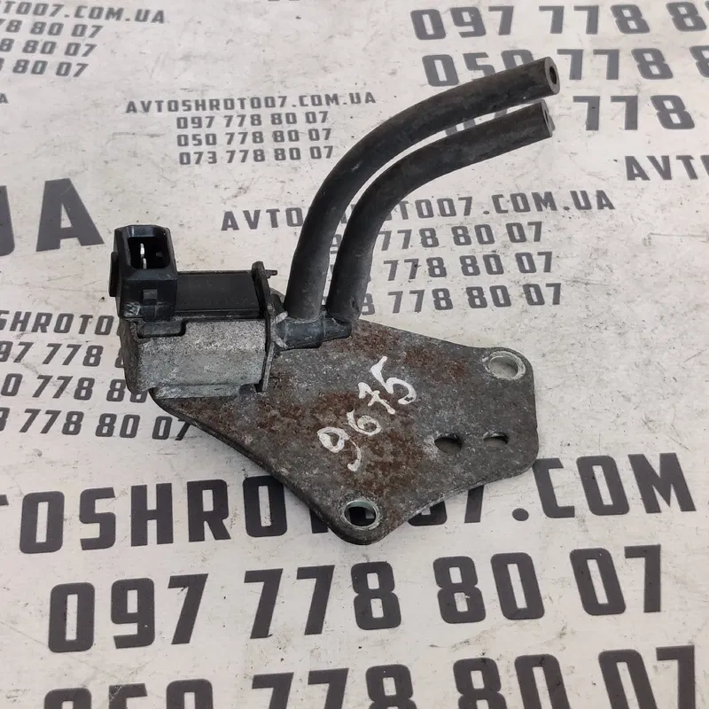 Клапан вакуумний Mitsubishi Lancer 9 (03-08) OEM K5T48277