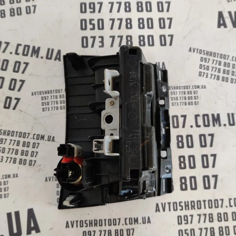Накладка салону Mazda 3 BK (03-09) OEM bp4k55211