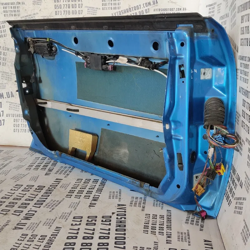 Двері Audi A4 B5 (94-01) передня ліва OEM 8D0837841A