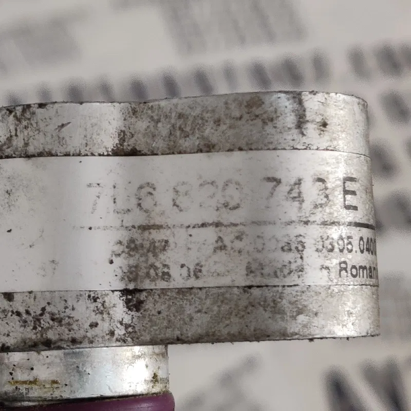 Трубка кондиціонера Audi Q7 4L (05-15) 3.6 OEM 7L6820743E