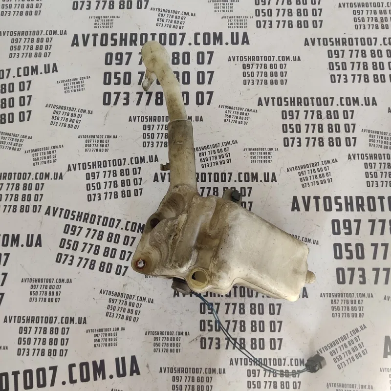 Бачок омивача лобового скла Ford Probe 60351616
