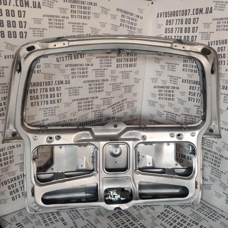 Кришка багажника Ford Galaxy 1 (95-06)