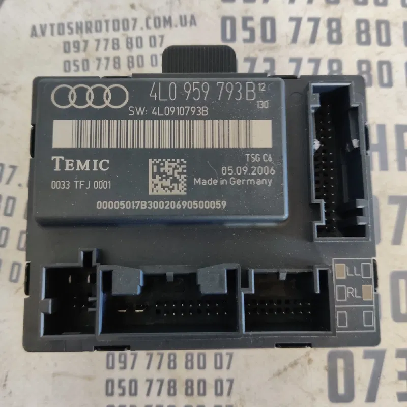 Блок комфорту дверей Audi Q7 05-15 3.6 п.лів. OEM 4L0959793B