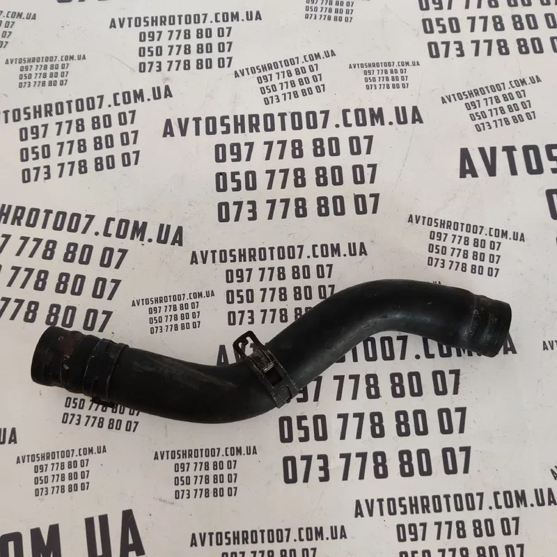 Трубка охолодження верх Hyundai Accent 06-10 OEM 2541111E000