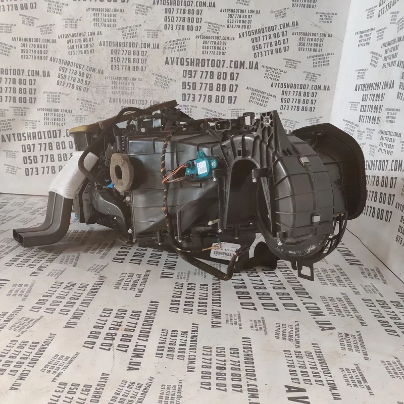 Корпус пічки Audi Q7 4L (05-15) 3.6 Бензин OEM 0639225962