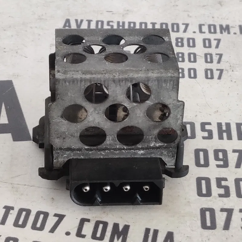 Реостат пічки BMW 3 E36 (90-00) 1.6i OEM 83902419