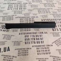 Накладка Audi Q7 4L (05-15) 3.6 передня права OEM 7L0881464 фото 3