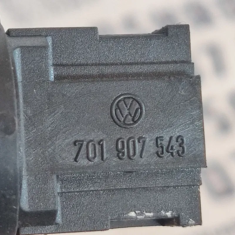 Датчик температури повітря VW Sharan 1A OEM 701907543