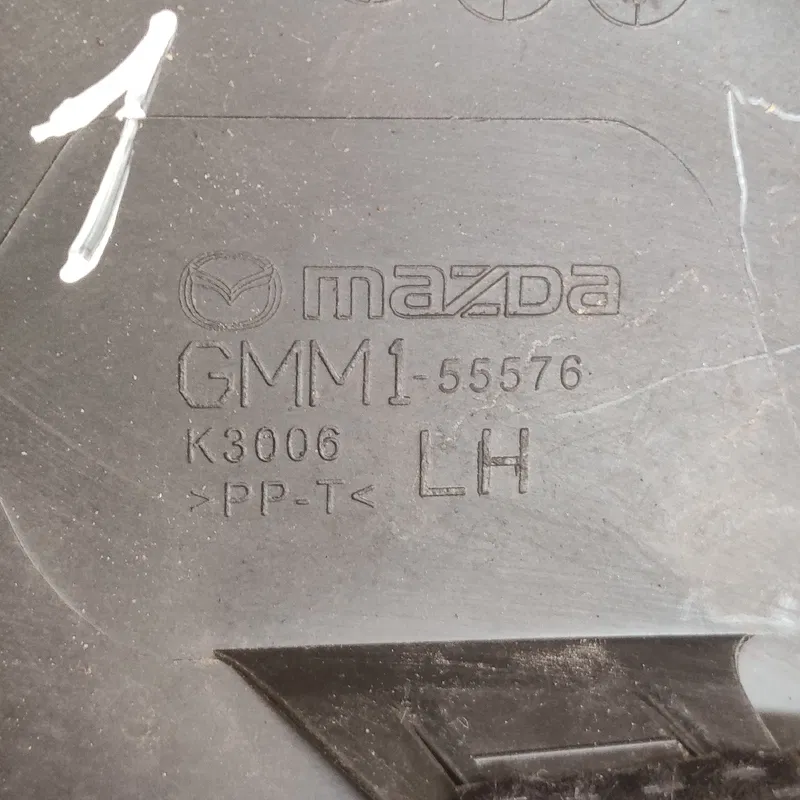 Накладка салону Mazda 6 GJ (12-21) ліва OEM gmm155576