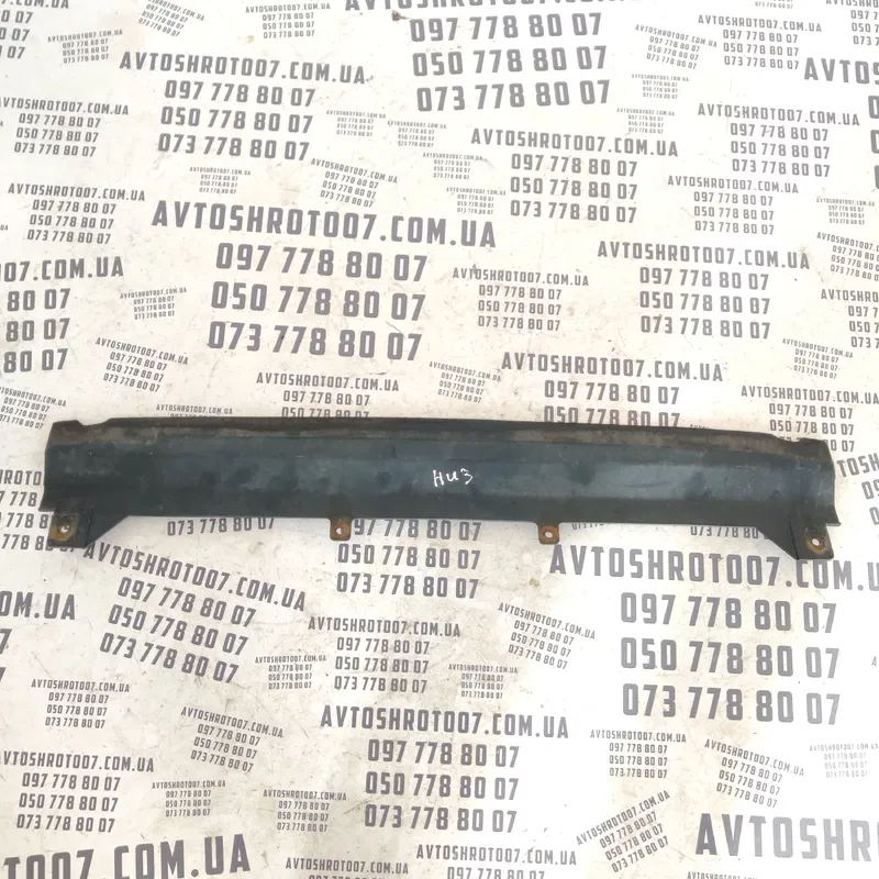 Дефлектор радіатора Audi Q7 05-15 3.6 нижній OEM 4L0121292