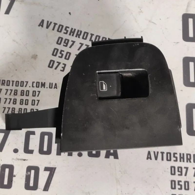 Кнопка склопідіймача Audi Q7 (05-15) 3.6 пр. OEM 4F0959855
