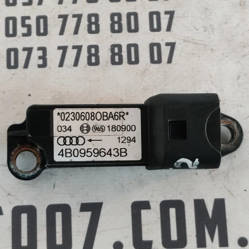 Датчик удару подушки безпеки Audi A6 C5 (97-05) 4B0959643B