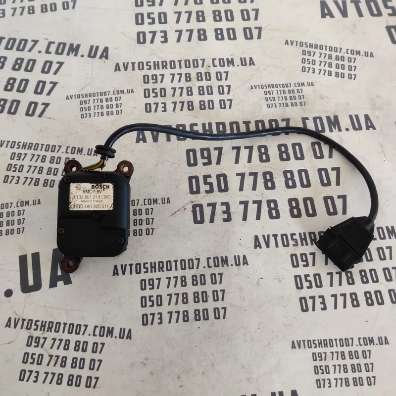Двигун заслінки пічки Audi A6 C5 (1997-2005) OEM 4A0820511A
