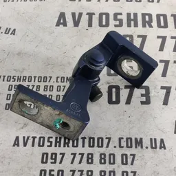 Дверна завіса VW Passat B8 USA (15-22) OEM 7N0831402A