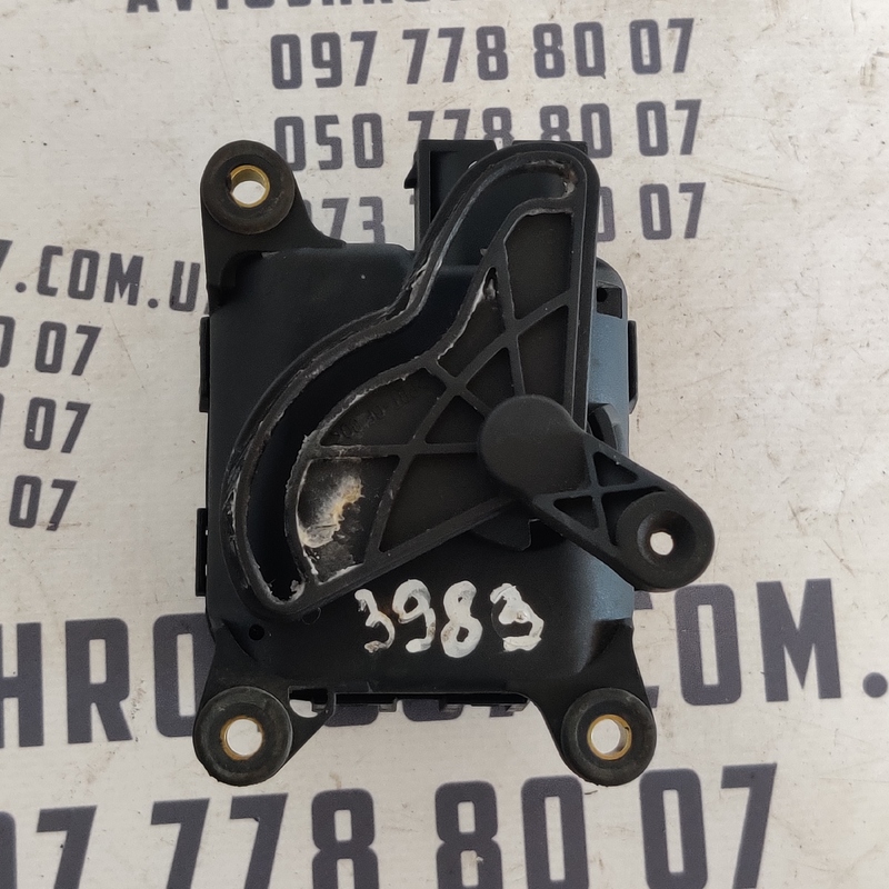 Двигун заслінки пічки Audi A6 C5 (97-05) OEM 4B1820511C фото 2
