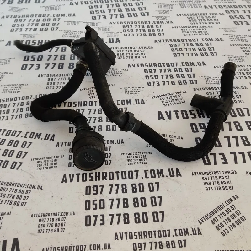Сапун Citroen C8 (02-14) OEM 9638961080