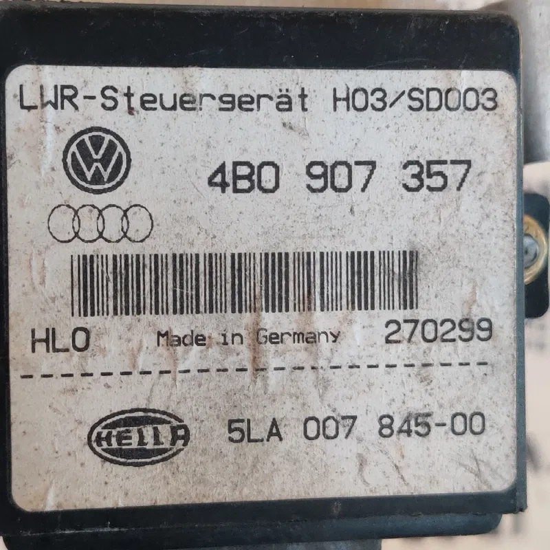 Блок керування коректором фар Audi A6 C5 97-05 OEM 4B0907357