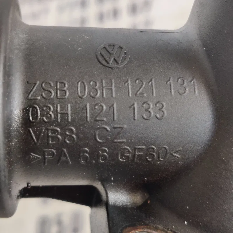Фланець охолодження Audi Q7 4L (06-15) 3.6 Бензин 03h121133
