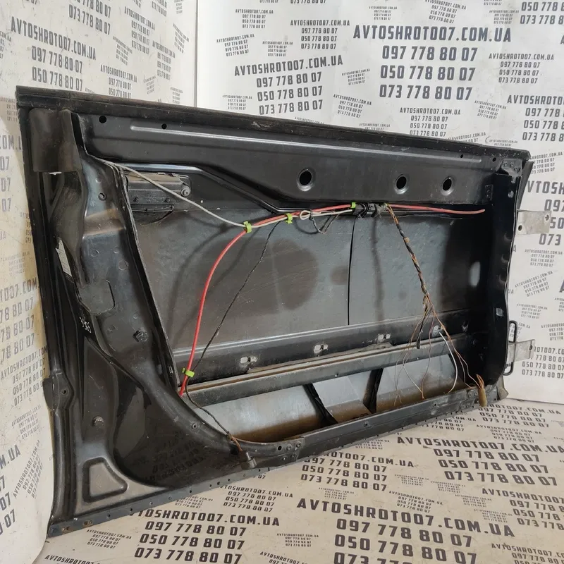Двері Audi A8 D2 94-02 передні ліві OEM 8D0837207A4A0837205D