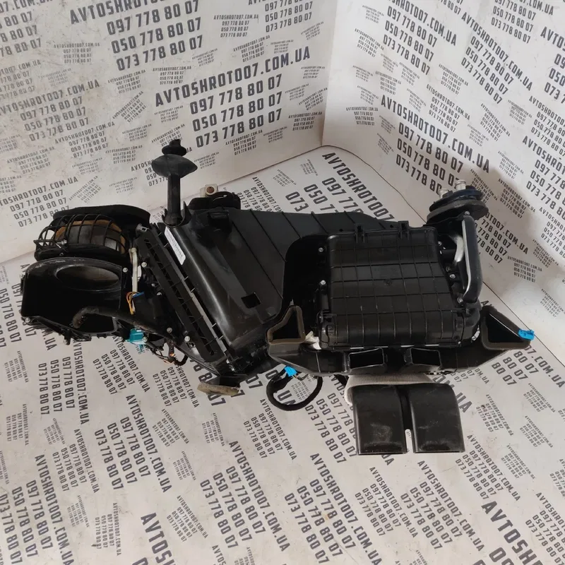 Корпус пічки Audi Q7 4L (05-15) 3.6 Бензин OEM 0639225962
