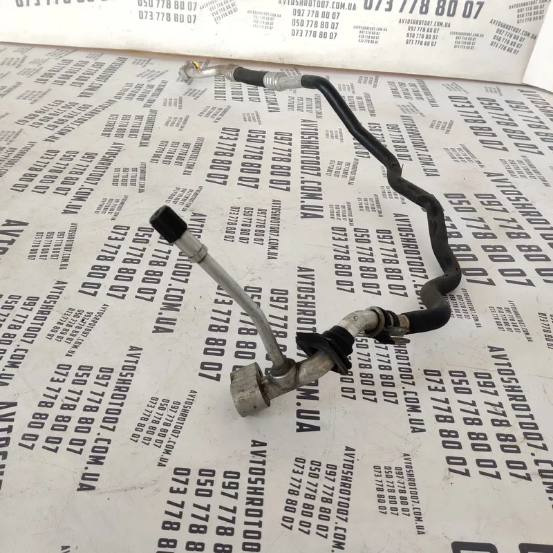 Трубка кондиціонера Audi Q7 4L (05-15) 3.6 OEM 7L6820743E