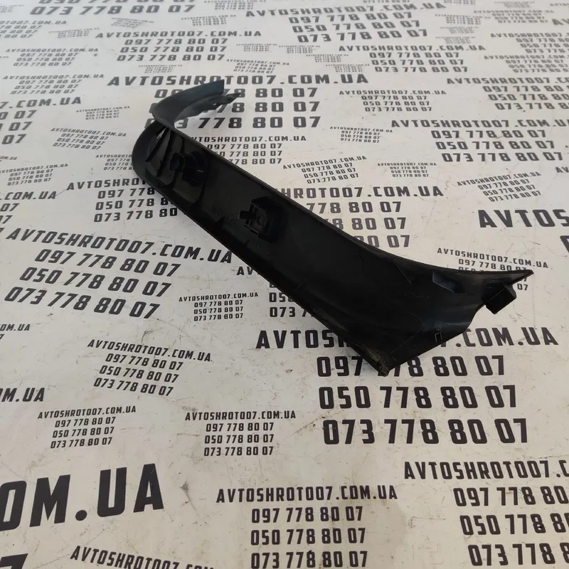 Накладка салону Mazda 3 BK (03-09) bp4k68950a