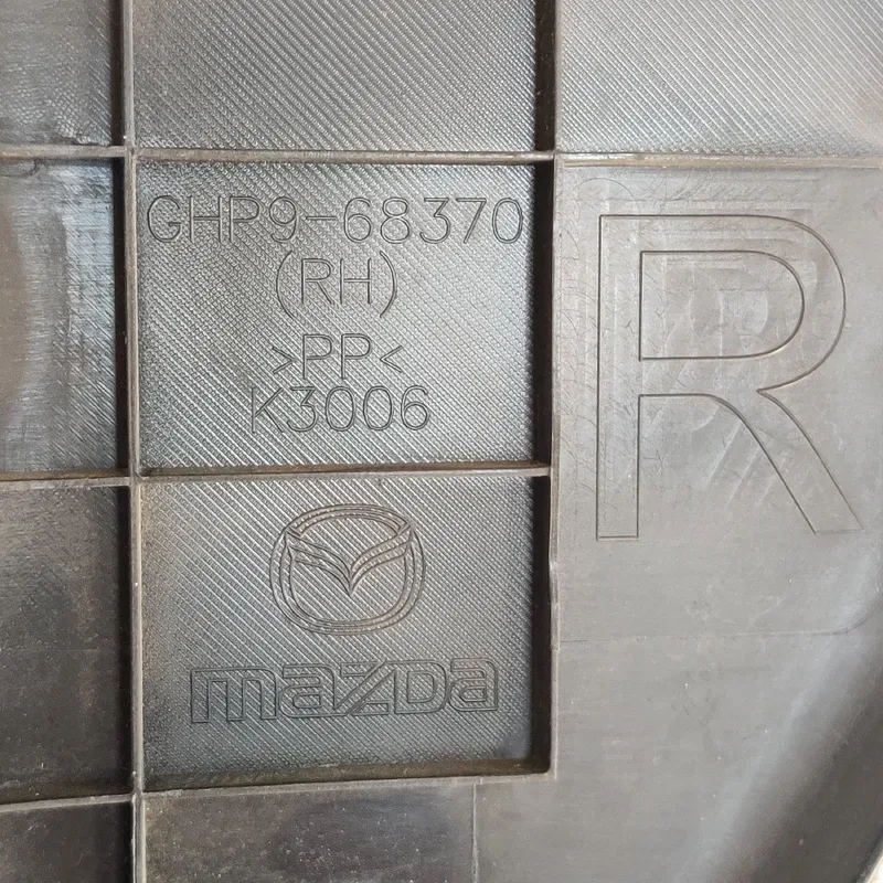 Накладка порога Mazda 6 GJ (12-21) перед. пр. OEM ghp968370