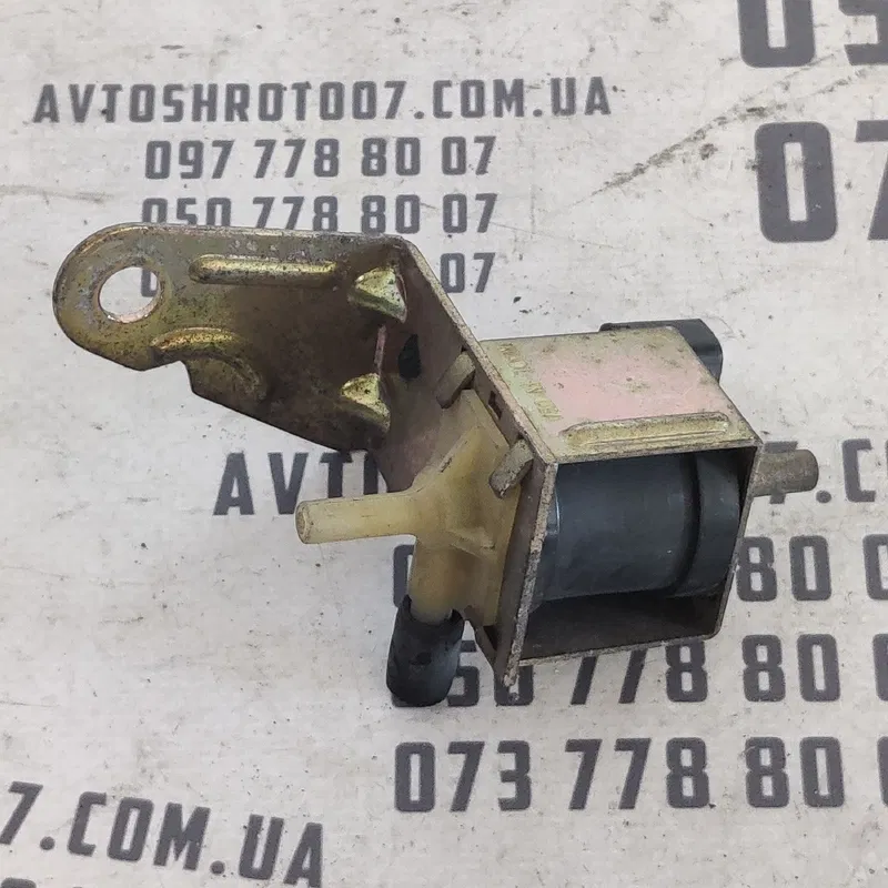 Клапан вакуумний Audi Q7 4L (05-15) OEM a37906283a