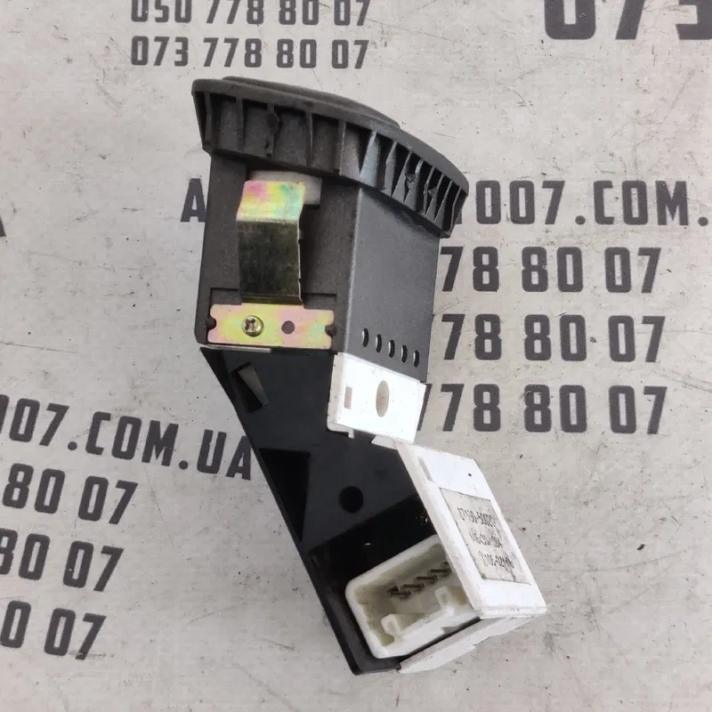 Блок кнопок Lexus LS 430 (00-06) OEM 8719050020