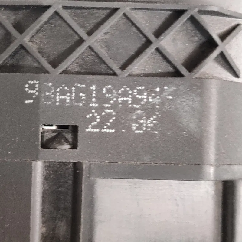 Блок кнопок Ford Focus MK1 (98-04) OEM 98AG19A945