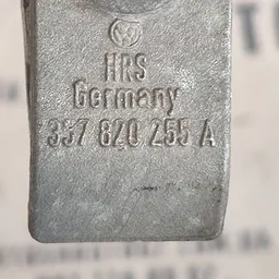 Трубка кондиціонера VW Passat B3 (88-93) OEM 357820255a фото 4