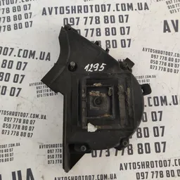 Кришка двигуна Citroen Berlingo OEM 9651560180