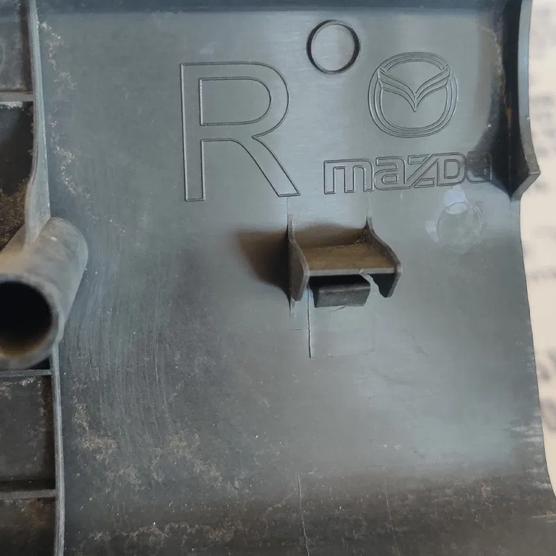 Накладка порога Mazda 6 GJ (12-21) задня права OEM ghk168730
