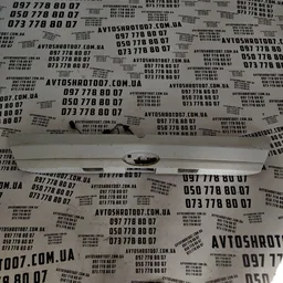 Решітка радіатора Ford Fiesta 6 8a61a41404b фото 1