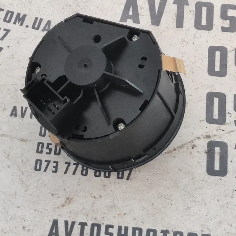Перемикач світла Audi Q7 4L (05-15) 3.6 Benz OEM 4F1941531D