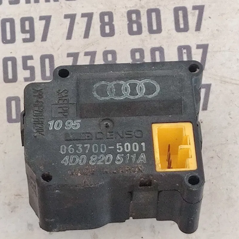 Двигун заслінки пічки Audi A8 D2 (94-02) OEM 4D0820511A