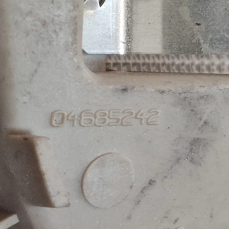 Ліхтар салону Chrysler Voyager 3 (95-01) OEM M535242