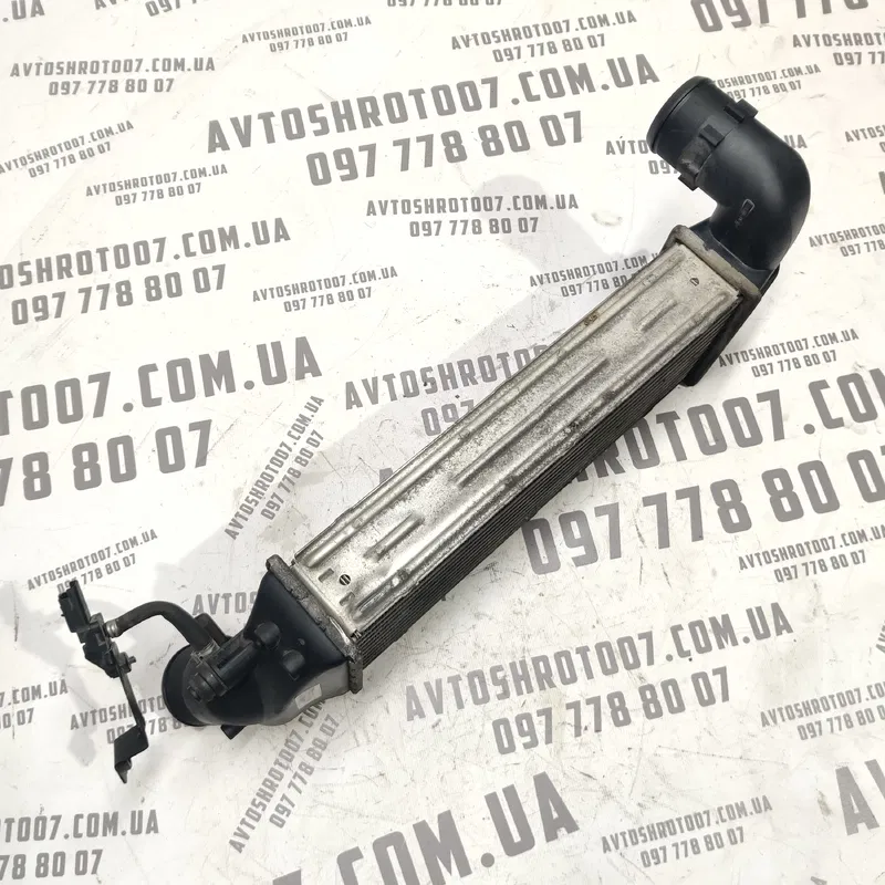 Радіатор інтеркуллера Peugeot 807 (02-14) 2.2 HDI 1489396080